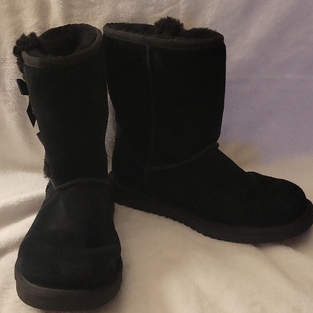 Koolaburra Black Winter Rain Boots Suede Mid-Calf Size 9